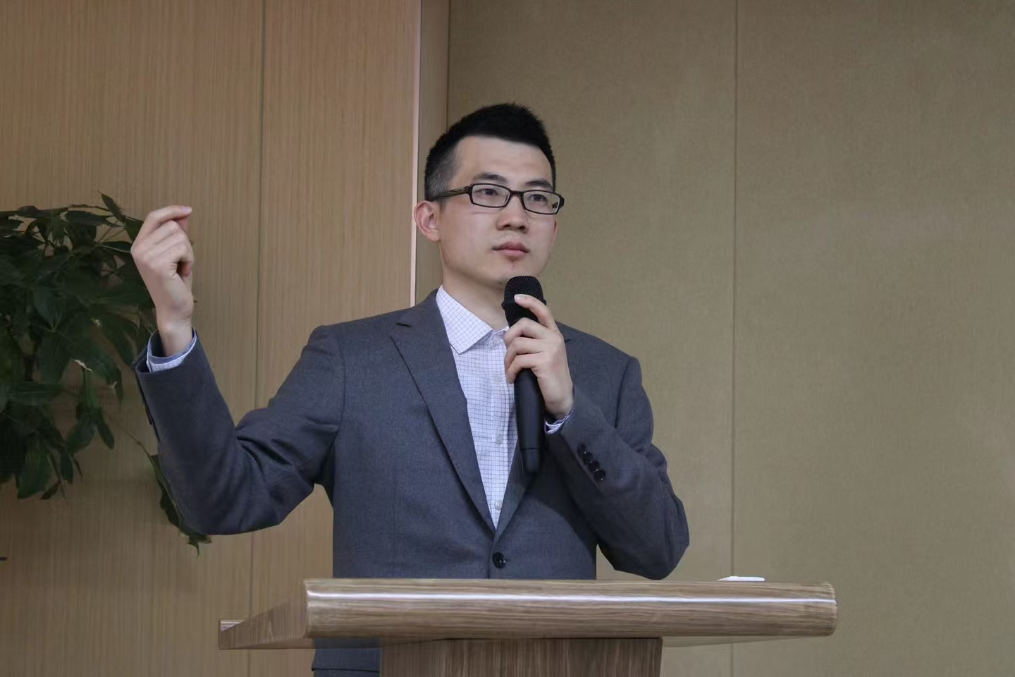 微信图片_20260414084619_291_4239.jpg