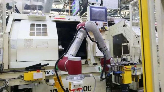 年复合增速200%后，柔性智能机器人如何重构生产力？