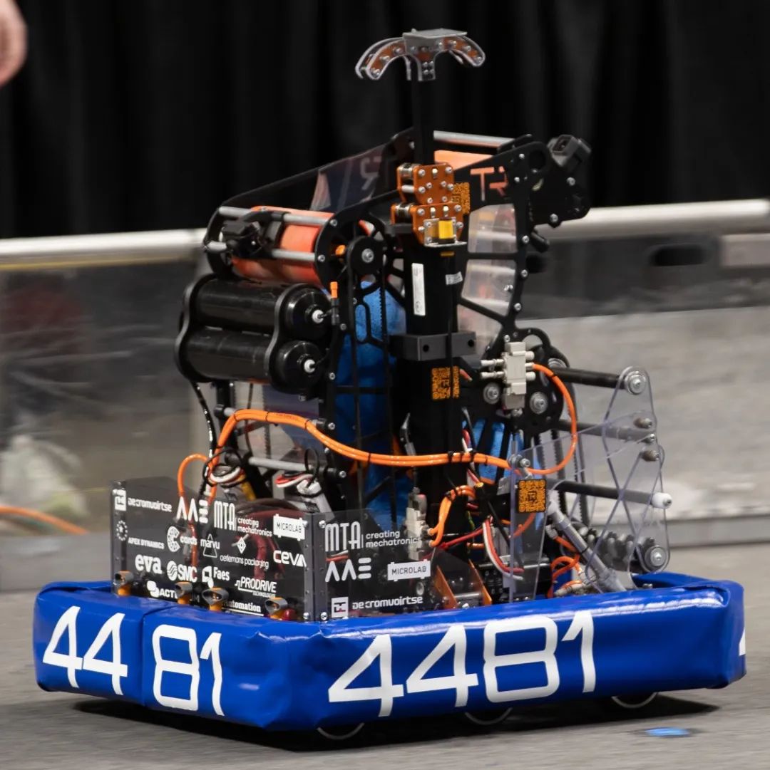 【机器人】FRC's 4481 (Team Rembrandts) 比赛机器人车3D图纸