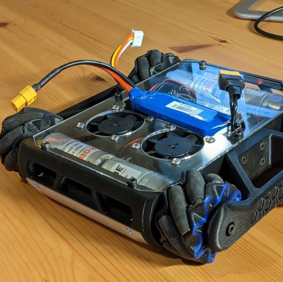 【其他车型】Wiimote-mecanum麦克纳姆轮小车3D图纸 STP格式