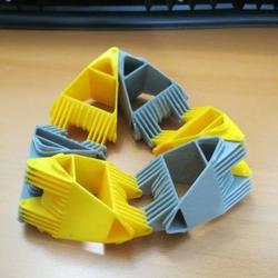 【3D打印】改进的四面体旋转环图纸 数学游戏 翻转开合结构 STL SETP 3D格式