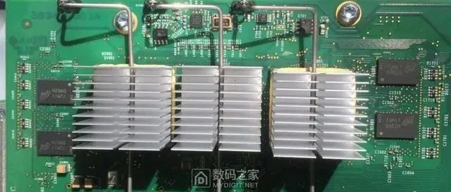 刚买的示波器就被我拆了！感觉很爽