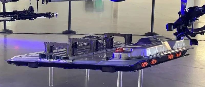 特斯拉4680电池照片汇总！