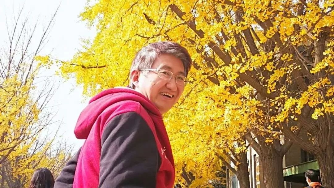 朝堂从不缺小人