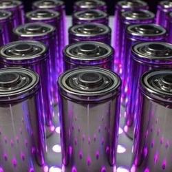 德国固态电池即将量产，负极理论装载容量可以达到20000Wh/kg！