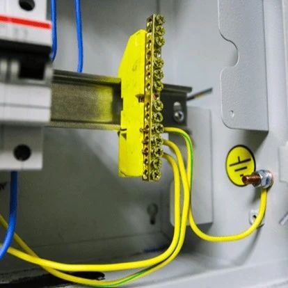 技术博客 I 接地、EMI 和电能质量之间的关系