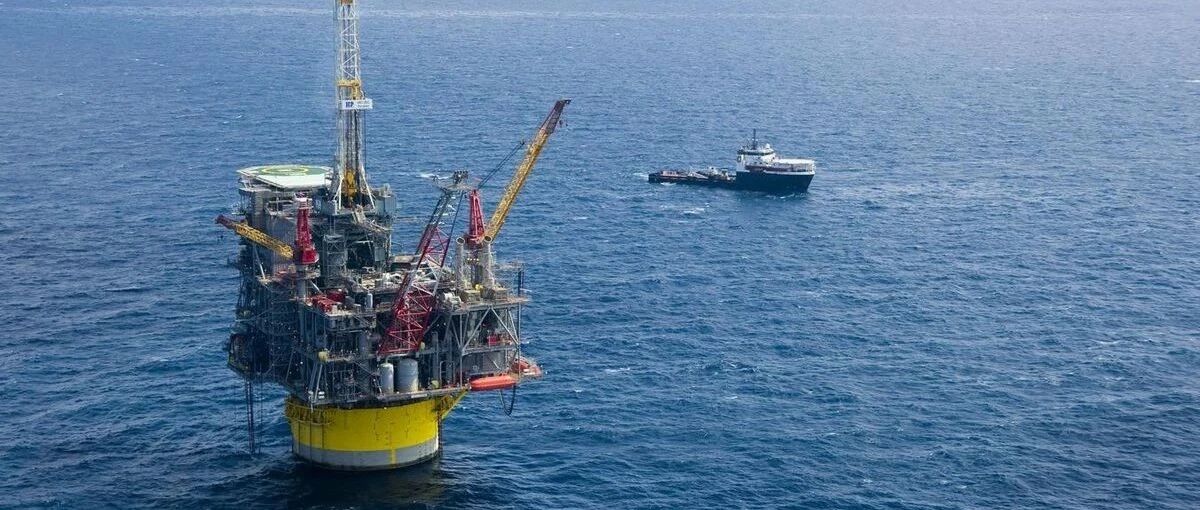 Perdido Spar平台：矗立于墨西哥湾2452米深海的能源灯塔