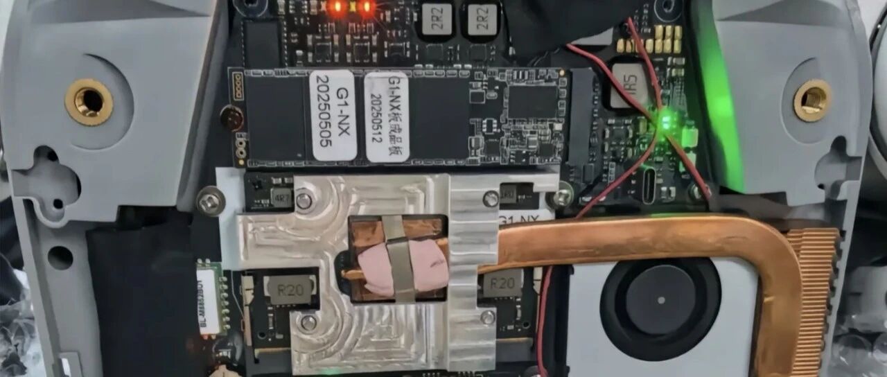 第一次见宇树机器人G1的大脑