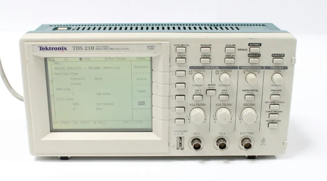 Tektronix TDS 210 60MHz 1GS/s 2-Channel Digital Real Time Oscilloscope ...
