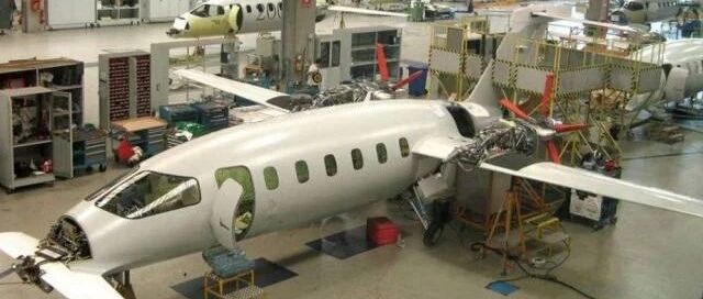 为什么飞机制造不能用焊接，而航空器则选用焊接工艺呢？