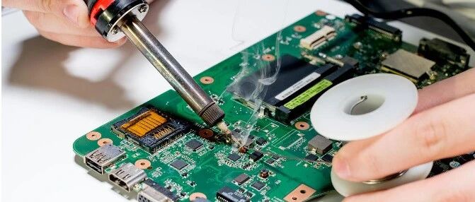 华为28年，焊了15万套单板...