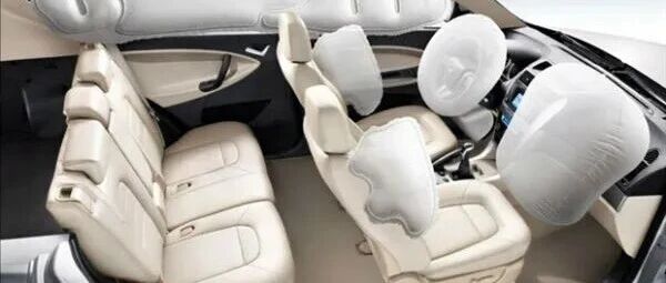 汽车安全气囊塑料罩盖点爆仿真材料卡片准确性提升研究