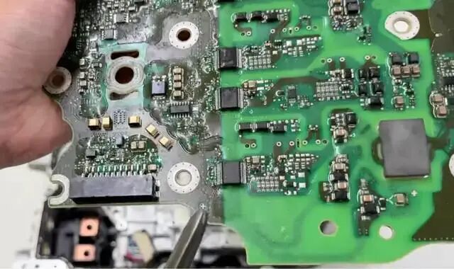 拆解小米SU7逆变器：这几个设计非常亮眼-有驾